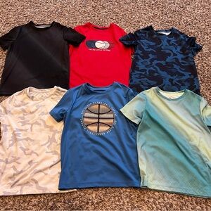 All In Motion T-Shirts Set